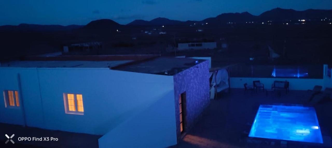 4 Family Home With Pool, Fuerteventura-Gran Tarajal Хуан-Гопар Экстерьер фото
